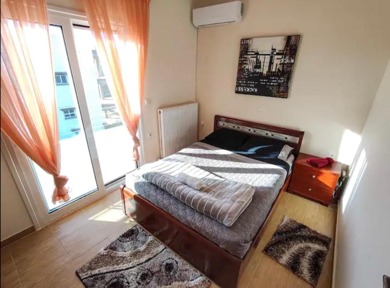 Eretria Homestay Extérieur photo